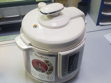 01-200609371: Moulinex soleil ce505a10