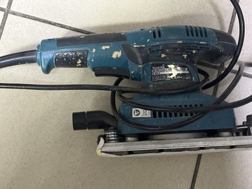 01-200626727: Makita bo3711