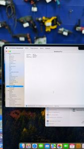 01-200636347: Apple macbook pro 16" late 2023