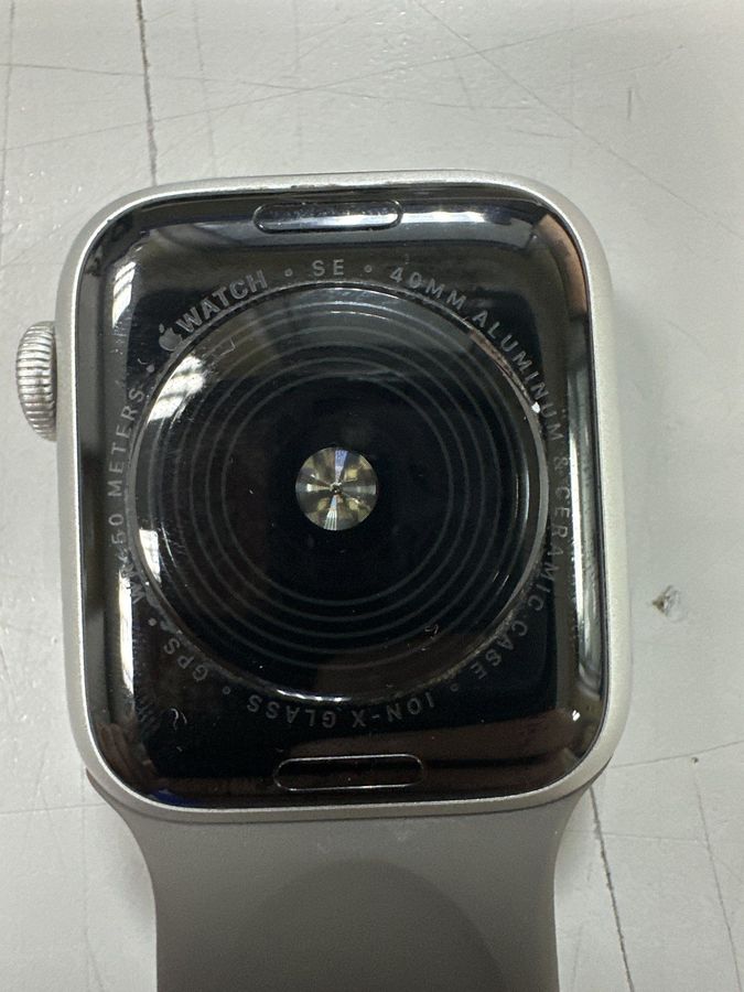 watch se gps 40mm aluminum case a2351