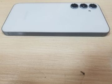 01-200609157: Samsung galaxy a55 5g sm-a556e 12/256gb