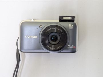 01-200794636: Canon powershot sx220 hs