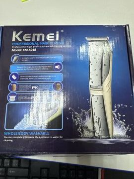 Б/у Триммер электрический Kemei km-5018 01-200796661