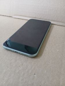 Б/в Мобільний телефон Apple iphone 11 64gb 01-200807850
