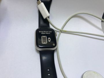 Б/в Смарт-годинник Apple watch series 8 gps 41mm aluminum case 01-200815391