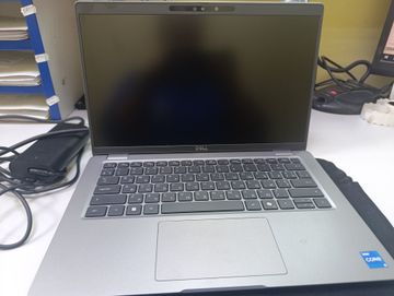 Dell 14/core i5-1335u ddr5/8gb ddr5/ssd 256 gb/*інтегрована