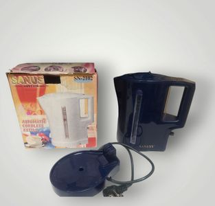 Б/у Электрочайник Sanusy sn-2102 01-200770009