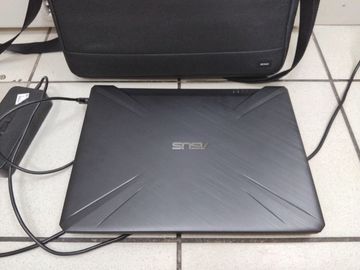 Б/в Ноутбук Asus 15/ryzen 7 3750h ddr4/16gb ddr4/hdd *відсутній/ssd 512 gb/geforce rtx2060 6gb 01-200836028