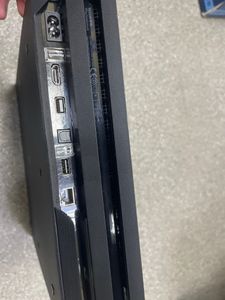 Б/у Игровая приставка Sony playstation 4 pro 01-200839087