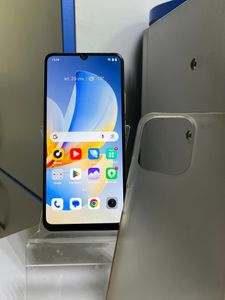 Б/в Мобільний телефон Realme note 70 4/128gb 01-200848002