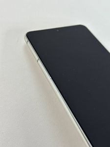Б/в Мобільний телефон Samsung galaxy s21 5g 8/128gb 01-200852094