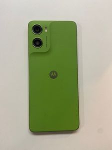 Б/в Мобільний телефон Motorola moto g06 4g 4/256gb 01-200855194