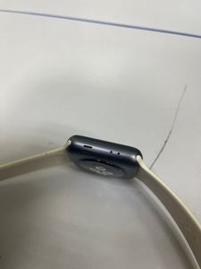 Б/в Смарт-годинник Apple watch series 3 gps 42mm aluminium case 01-200856218