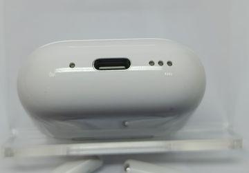 Б/у Наушники Apple airpods 4 with active noise cancellation 01-200862338
