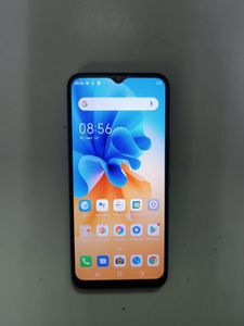 Б/в Мобільний телефон Tecno spark 7 kf6n 4/128gb 01-200867388