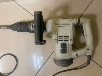 Б/в Відбійний молот Элпром эмо-1800 01-200867716