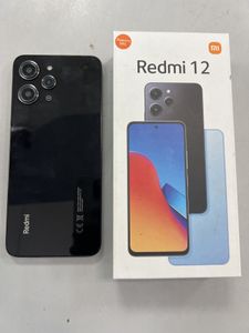 Б/у Мобильный телефон Xiaomi redmi 12 8/256gb 01-200881930
