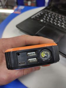 Б/у Повербанк Mibrand extrem 12000mah solar and dynamo rechargable 01-200885998