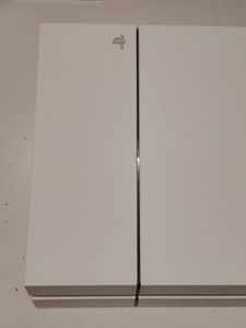 Б/у Игровая приставка Sony playstation 4 500gb 01-200867620