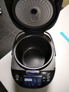 Б/в Мультиварка Midea mb-fs5077 01-200892636