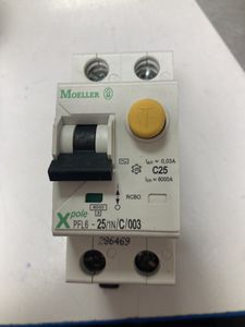 Б/в Диференційний автомат Moeller pfl6-25/1n/c/003 01-200893977