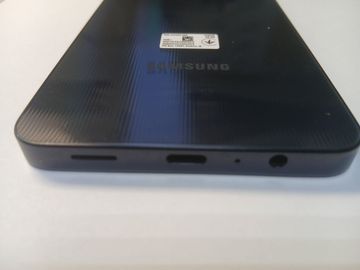 Б/в Мобільний телефон Samsung galaxy a06 4/128gb 01-200897913