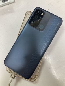 Б/в Мобільний телефон Tecno spark 8c kg5k 4/128gb 01-200905984