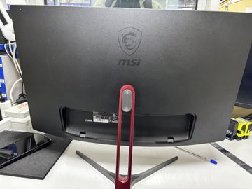 Б/у Монитор Msi optix g24c 01-200907574