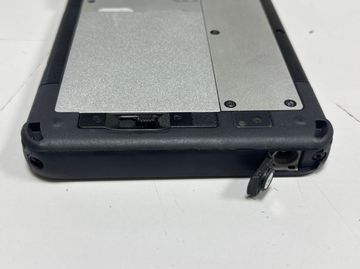 Б/у Планшет Panasonic fz-m1/core m5-6y57 1.10ghz/4gb ramm/128gb ssd/intel graphics 515 01-200535368