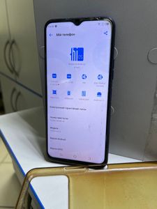 Б/в Мобільний телефон Tecno spark 8p kg7n 4/64gb 01-200908628