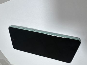 Б/в Мобільний телефон Samsung galaxy a73 5g 8/256gb 01-200919551