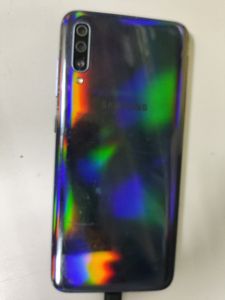 Б/в Мобільний телефон Samsung galaxy a70 2019 sm-a705f 6/128gb 01-200924021
