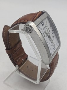 Б/в Годинник Gucci 8600m 01-200833386