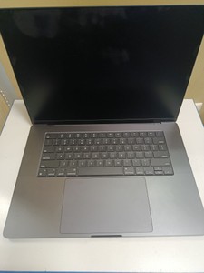 Б/в Ноутбук Apple macbook pro 16" late 2024 01-200923264