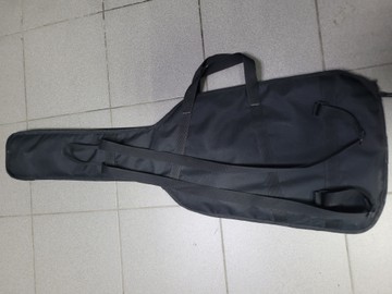 Б/у Кейс для гітари Renesans аег-32 + каподастр+медіатор 01-200933712