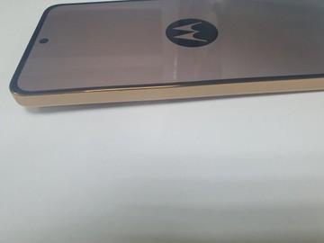 Б/в Мобільний телефон Motorola edge 50 neo 8/256gb 01-200940175