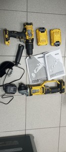 Б/в Набір інструментів Stanley fatmax sfmcg400+fatmax sfmcd711+ 2 акб 18v/2a+зп 01-200962368