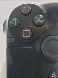 Б/в Геймпад Sony dualshock 4 v2 01-200965765