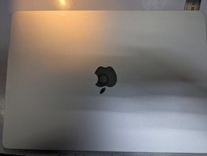 Б/в Ноутбук Apple macbook air 15" 2025 01-200964398