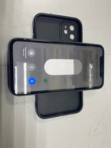 Б/в Мобільний телефон Apple iphone 11 64gb 01-200993369