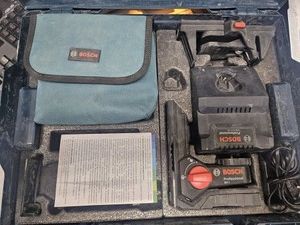 Б/в Лазерний нівелір Bosch gll 3-80 cg professional + bm 1 + l-boxx 01-201002078