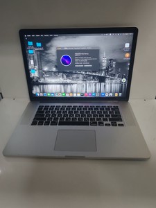 Б/у Ноутбук Apple macbook pro a1398 15,4" core i7 2.2ghz/ram 16gb/ssd256gb/intel iris pro 01-201003450