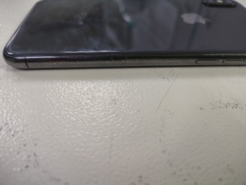 Б/у Мобільний телефон Apple iphone x 256gb 01-201017908
