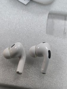 Б/у Навушники Apple airpods pro 2nd generation with magsafe charging case usb-c 01-200968427