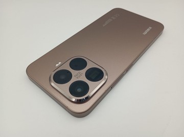 Б/в Мобільний телефон Xiaomi 15t pro 12/256gb 01-201031528