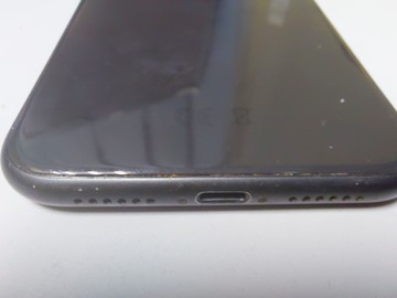 Б/в Мобільний телефон Apple iphone 11 64gb 01-201042472