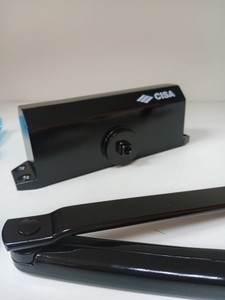 Б/в Доводчик на двері Cisa 60460.03.0,44 01-201114673