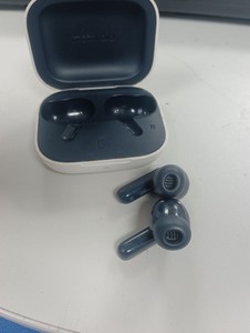 Б/в Навушники Motorola moto buds xt2443-1 01-201120550