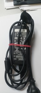 Б/в Ноутбук Dell 15/core i5-1235u ddr5/16gb ddr5/hdd *відсутній/ssd 512 gb/*інтегрована 01-201137678