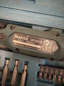 Б/в Шурупокрут Makita df001d 01-201146216